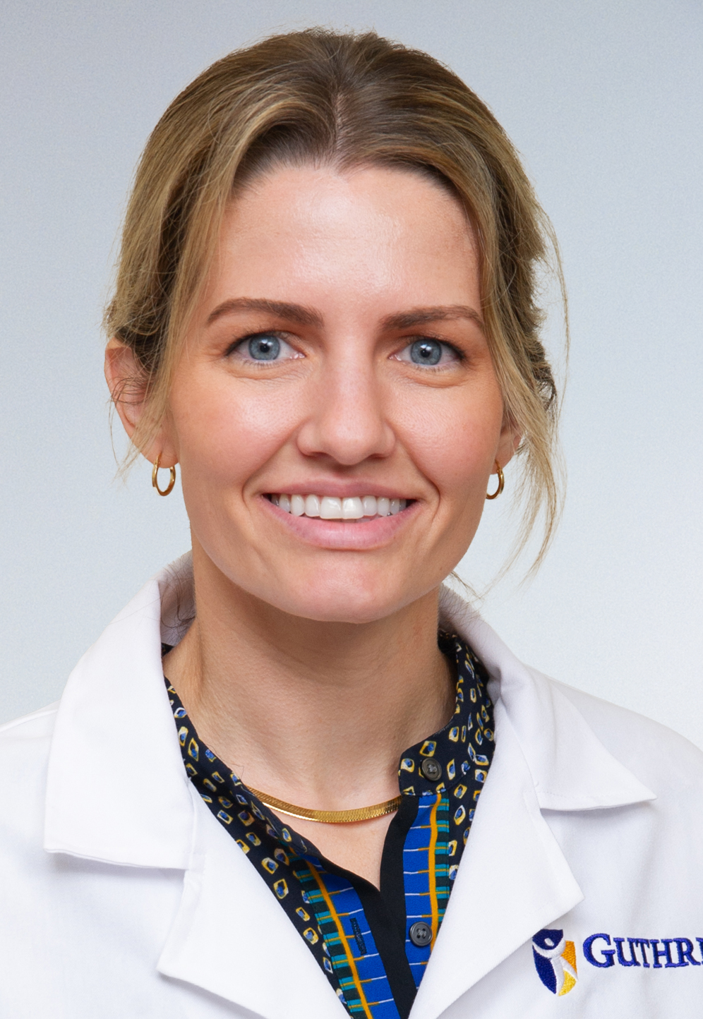 Arianna M Elmquist, DMD