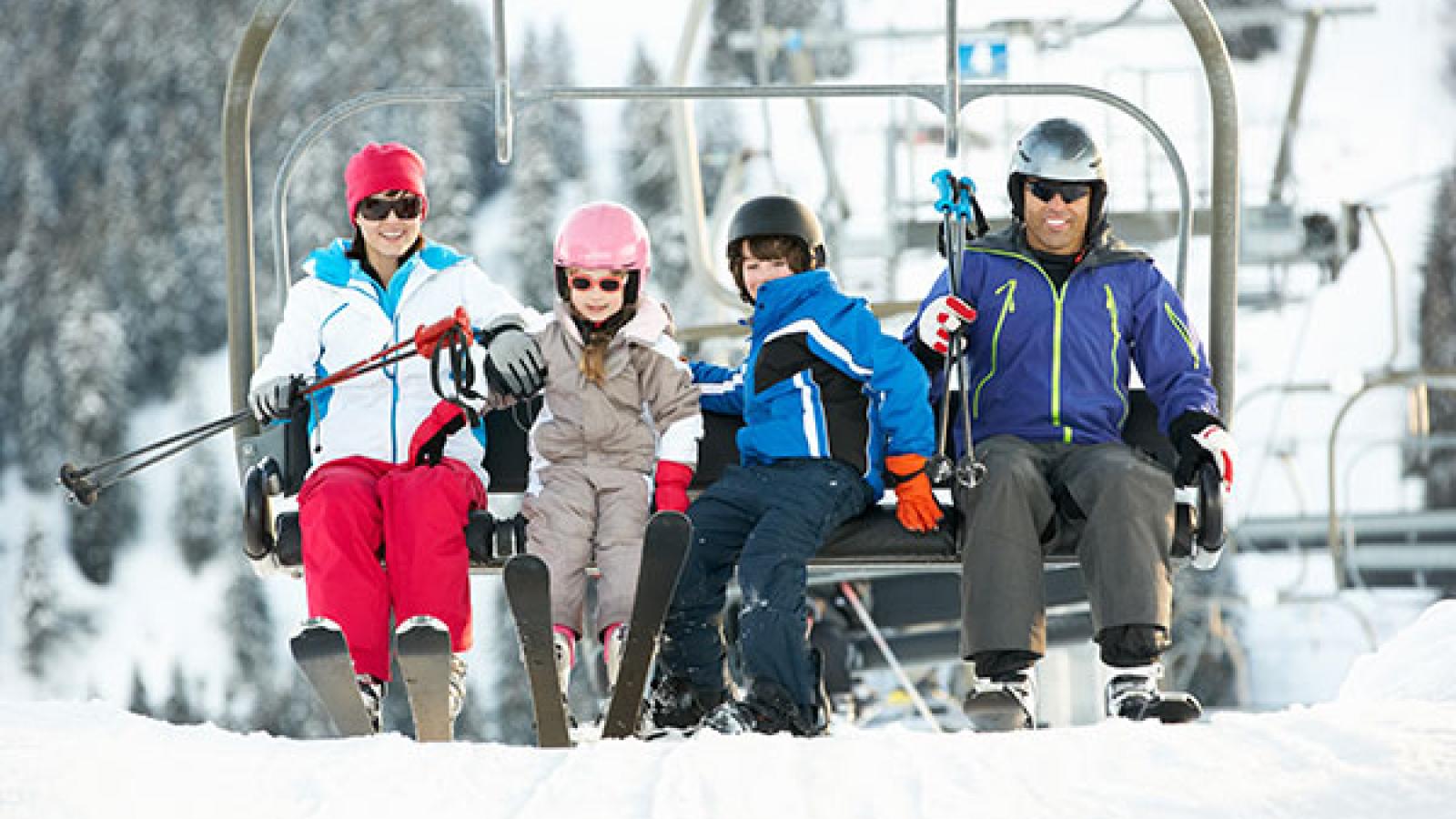 How to Avoid the ER on Your Next Ski Trip