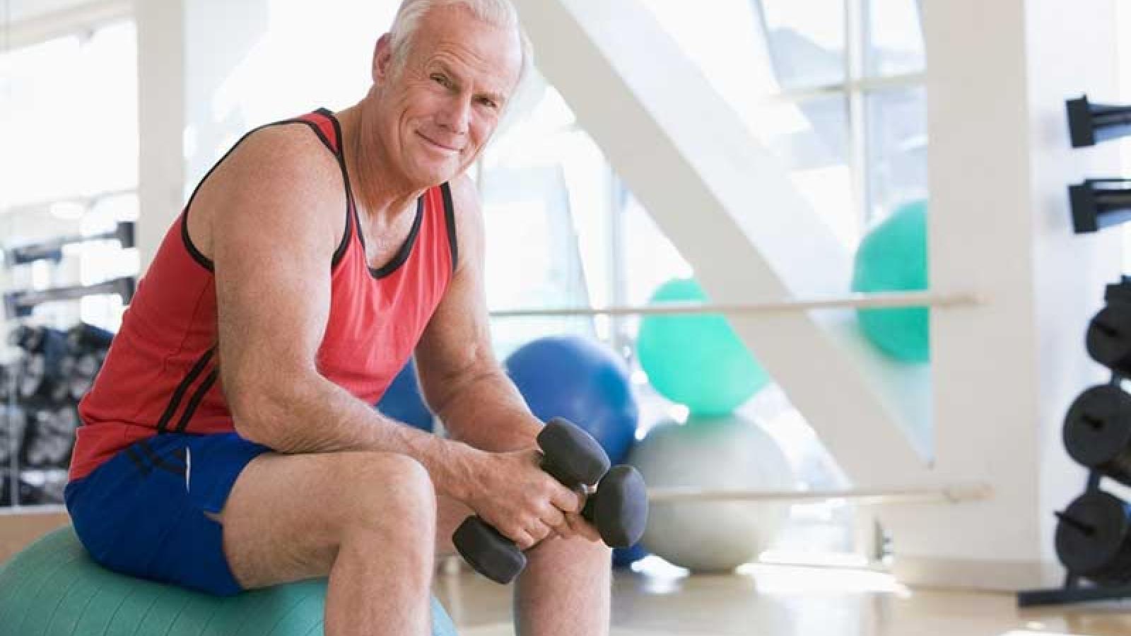 How Weight Lifting Strengthens Your Heart