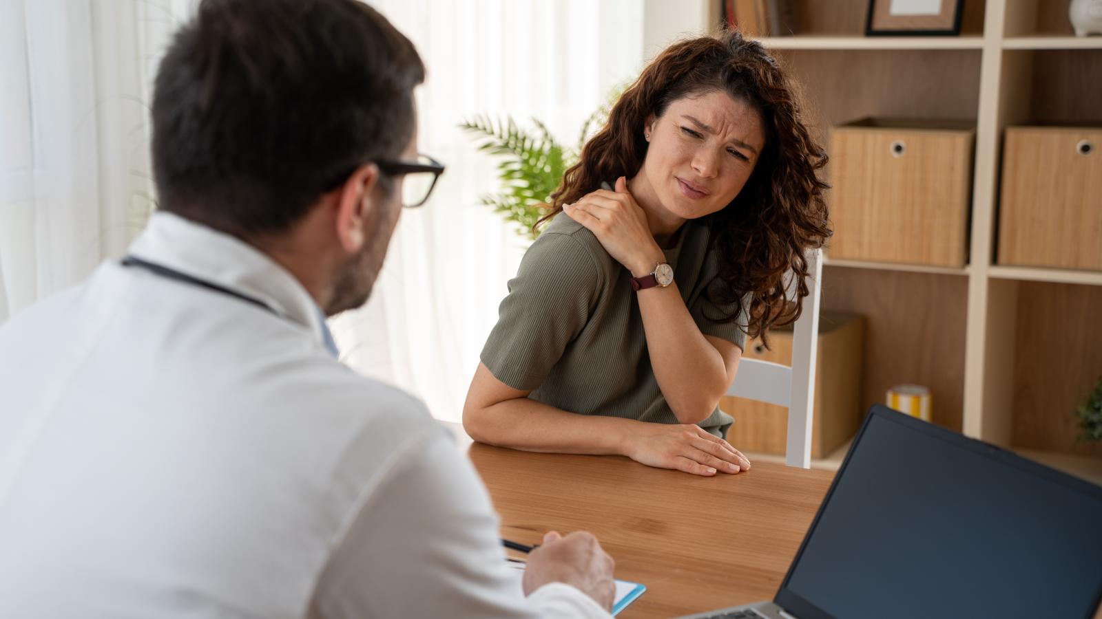 When to See a Pain Specialist