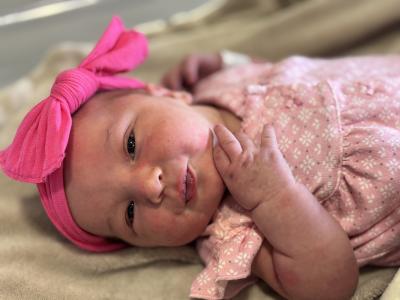 pink bow